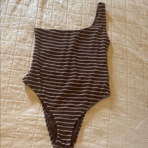 Striped One-Shoulder Abercrombie & Fitch One Piece